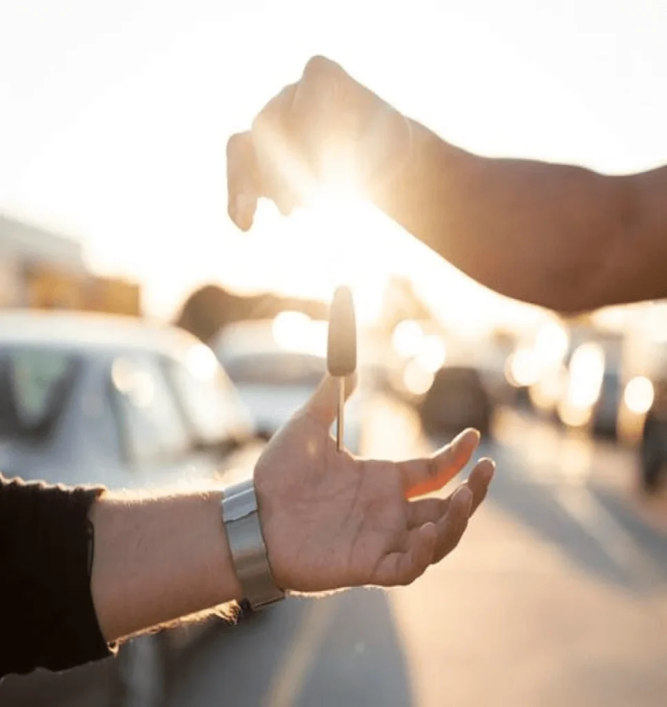 SELL MY CAR PRIVATELY VS. SELL IT TO MAXCASHFORCARS